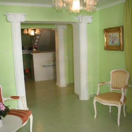 Hotel Nelisse Bucarest Interior foto